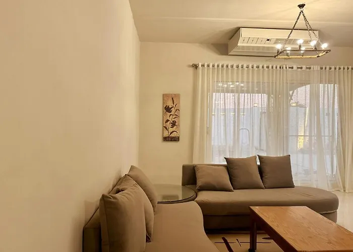 Luxury White With Pool Villa *