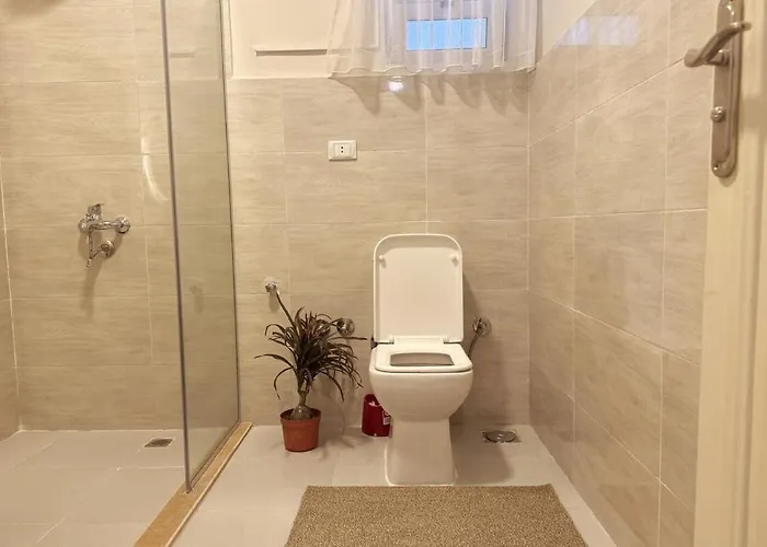 Luxury White With Pool