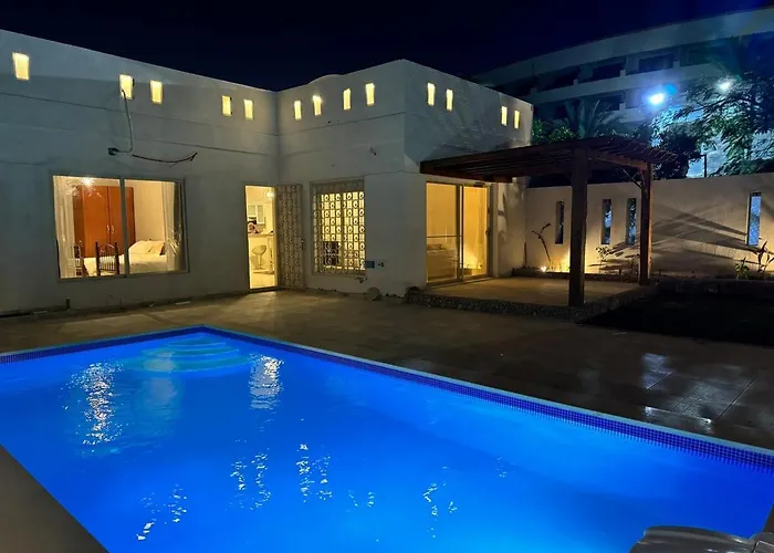 Villa Luxury White With Pool *